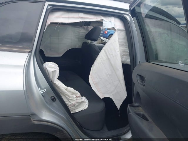 7MUBAABGXRV102038 Toyota Corolla Cross Le