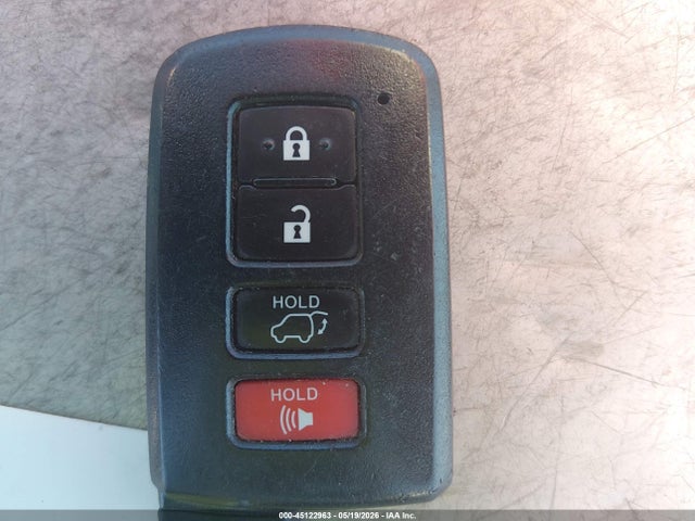 2015 Toyota Highlander Xle V6 მანქანა იყიდება აუქციონზე, vin: 5TDKKRFH8FS048470, აუქციონის ნომერი: 45122963