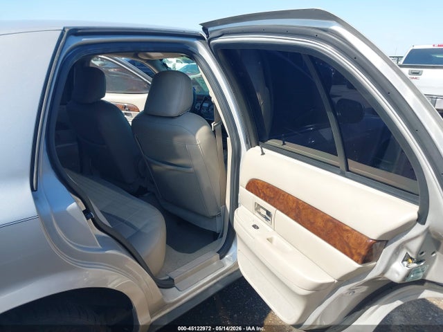2007 Mercury Grand Marquis Ls მანქანა იყიდება აუქციონზე, vin: 2MEFM75VX7X634227, აუქციონის ნომერი: 45122972