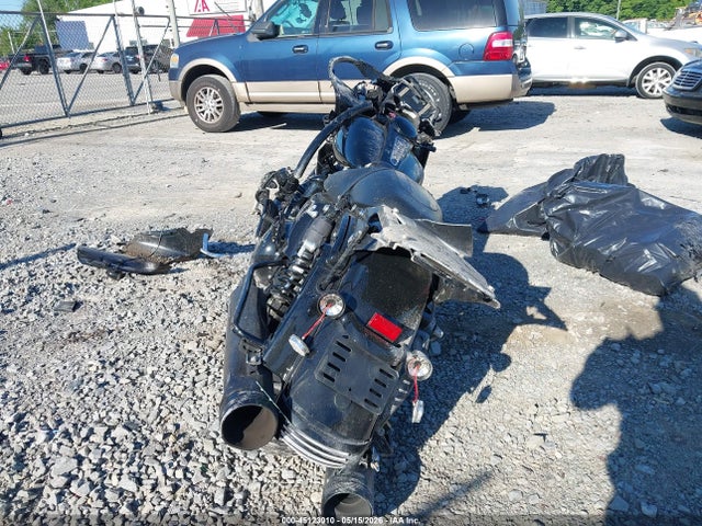 Harley-Davidson FLTRXS 2019 1HD1KTP10KB662620 Image 6