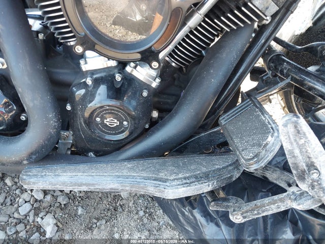 Harley-Davidson FLTRXS 2019 1HD1KTP10KB662620 Image 8