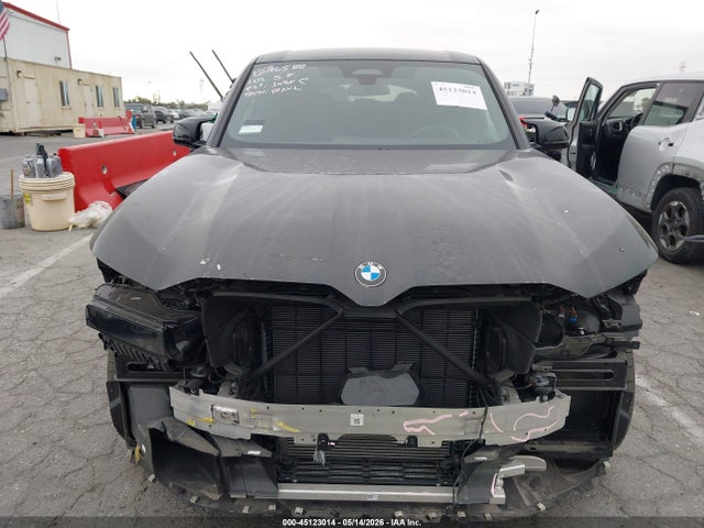 5YM23CS02P9S32496 BMW Xm