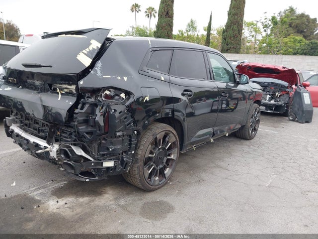 5YM23CS02P9S32496 BMW Xm