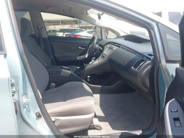 Toyota PRIUS PLUG-IN 2014 JTDKN3DP9E3061937 Image 5
