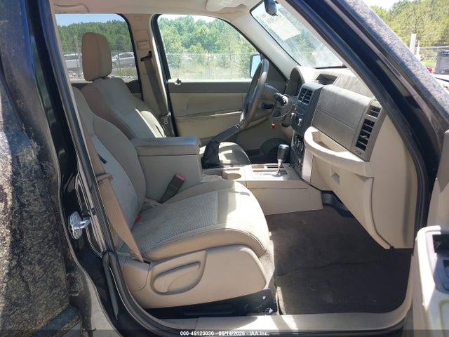 2008 Jeep Liberty Sport მანქანა იყიდება აუქციონზე, vin: 1J8GP28K88W253869, აუქციონის ნომერი: 45123030
