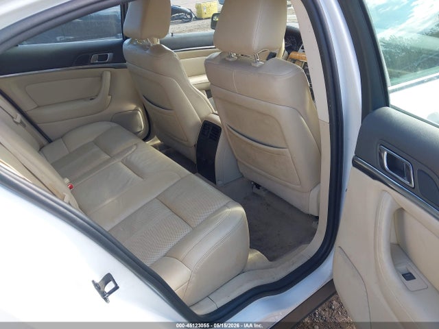 Продажа на аукционе авто 2011 Lincoln Mks, vin: 1LNHL9DRXBG606631, номер лота: 45123055
