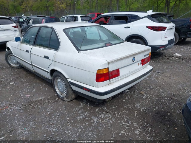 45123062 :رقم المزاد ، WBAHC2312LBE30891 vin ، 1990 Bmw 525 I Automatic مزاد بيع