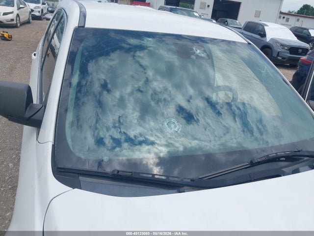 2GNALAEK5F1152646 Chevrolet EQUINOX LS