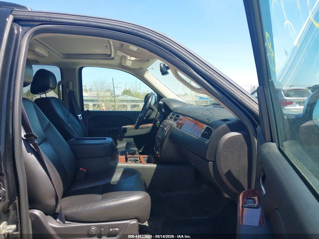 Aukcja sprzedaży 2014 Chevrolet Suburban 1500 Ltz, vin: 1GNSKKE79ER229839, numer aukcji: 45123085