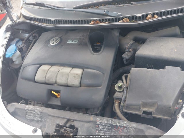 Aukcja sprzedaży 2004 Volkswagen New Beetle Gls, vin: 3VWCM31Y14M338045, numer aukcji: 45123114