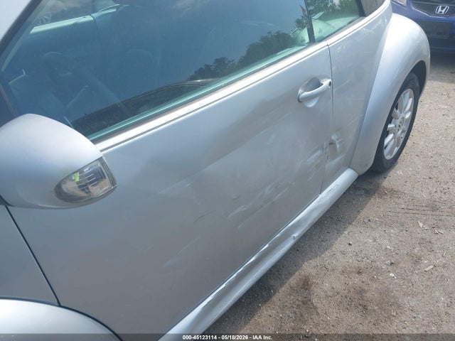 Aukcja sprzedaży 2004 Volkswagen New Beetle Gls, vin: 3VWCM31Y14M338045, numer aukcji: 45123114