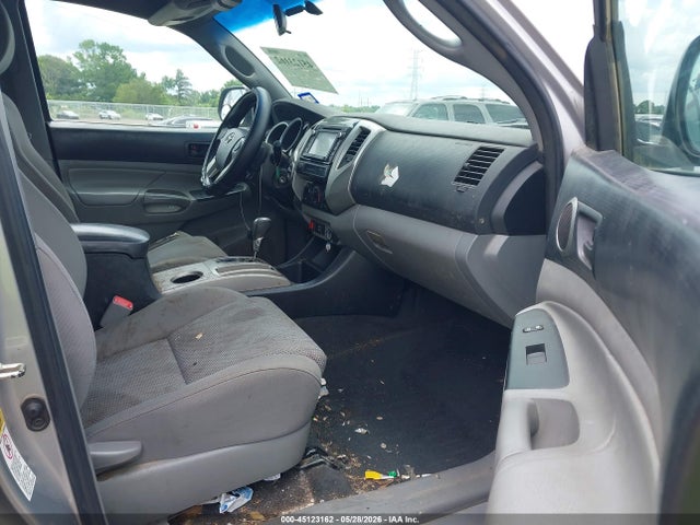 45123162 :رقم المزاد ، 5TFMU4FN4FX037178 vin ، 2015 Toyota Tacoma Base V6 مزاد بيع