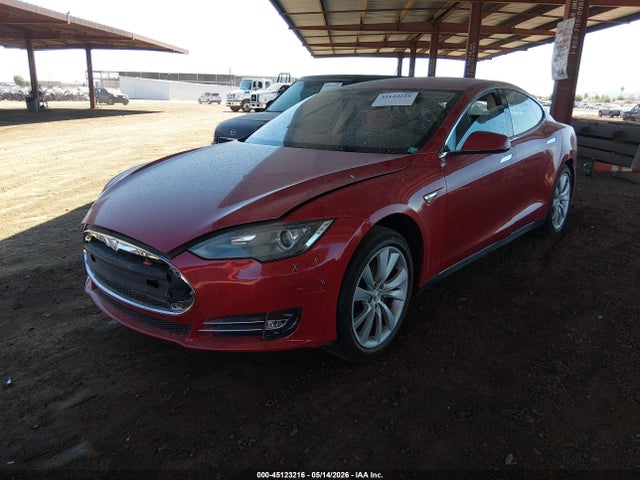 Продажа на аукционе авто 2013 Tesla Model S, vin: 5YJSA1CN8DFP27011, номер лота: 45123216