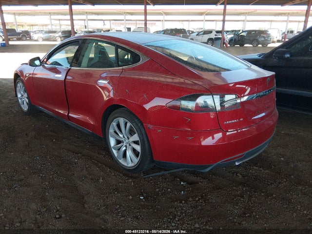 Продажа на аукционе авто 2013 Tesla Model S, vin: 5YJSA1CN8DFP27011, номер лота: 45123216