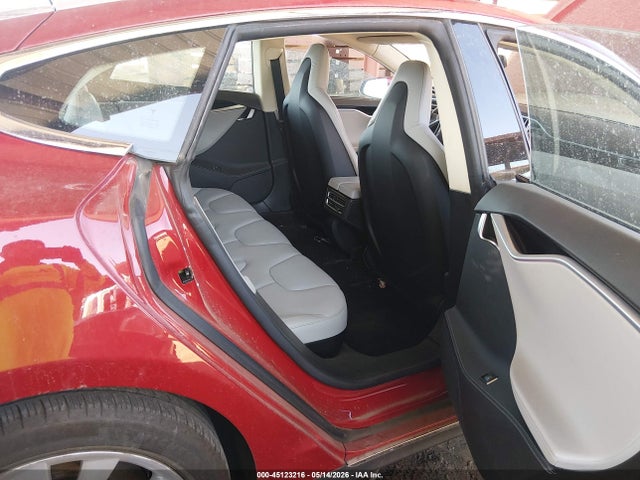 Продажа на аукционе авто 2013 Tesla Model S, vin: 5YJSA1CN8DFP27011, номер лота: 45123216