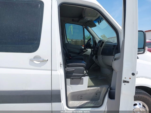 Продажа на аукционе авто 2010 Freightliner Sprinter 3500, vin: WDYPF1CC6A5491515, номер лота: 45123230