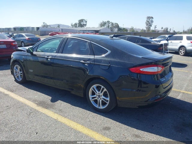 45123250 :رقم المزاد ، 3FA6P0SU1GR229566 vin ، 2016 Ford Fusion Energi Titanium مزاد بيع