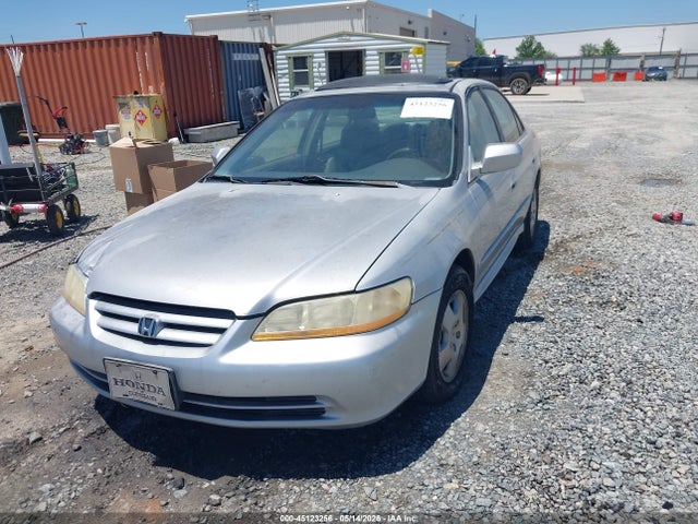 2001 Honda Accord 3.0 Ex მანქანა იყიდება აუქციონზე, vin: 1HGCG16511A037069, აუქციონის ნომერი: 45123256