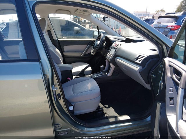 45123258 :رقم المزاد ، JF2SJABCXGH539032 vin ، 2016 Subaru Forester 2.5i مزاد بيع
