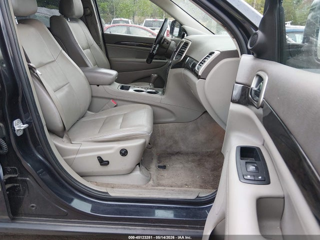 Продаж на аукціоні авто 2012 Jeep Grand Cherokee Laredo, vin: 1C4RJFAGXCC297171, номер лоту: 45123281
