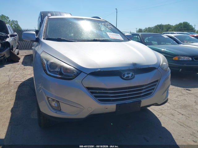 Продажа на аукционе авто 2015 Hyundai Tucson Se, vin: KM8JUCAG6FU970860, номер лота: 45123291
