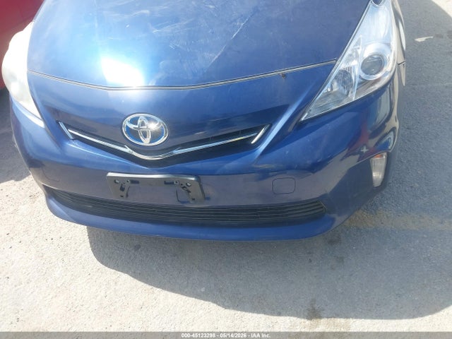 45123298 :رقم المزاد ، JTDZN3EU8C3147420 vin ، 2012 Toyota Prius V Three مزاد بيع