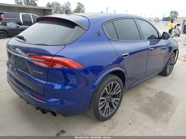2023 Maserati Grecale Modena მანქანა იყიდება აუქციონზე, vin: ZN682AVM5P7438575, აუქციონის ნომერი: 45123335