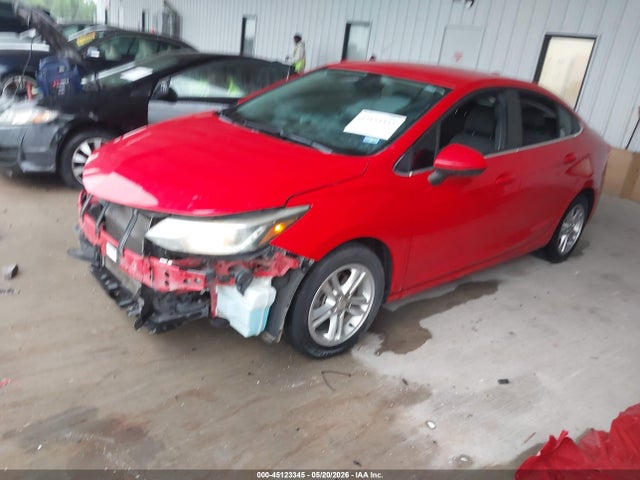 Chevrolet Cruze Lt Auto 2017 1G1BE5SMXH7103221 Image 2
