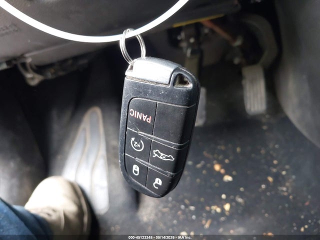2016 Chrysler 200 S მანქანა იყიდება აუქციონზე, vin: 1C3CCCBB9GN113905, აუქციონის ნომერი: 45123348