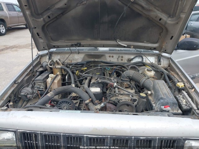 2001 Jeep Cherokee Sport მანქანა იყიდება აუქციონზე, vin: 1J4FT48S11L610403, აუქციონის ნომერი: 45123355