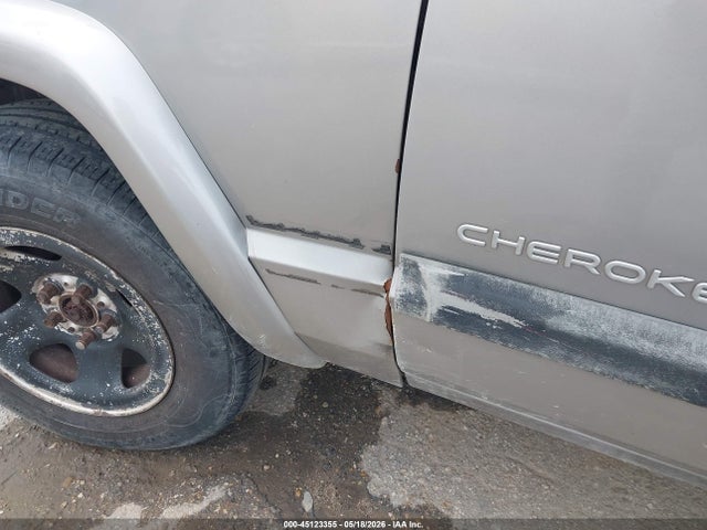 2001 Jeep Cherokee Sport მანქანა იყიდება აუქციონზე, vin: 1J4FT48S11L610403, აუქციონის ნომერი: 45123355