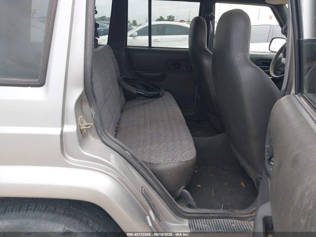 2001 Jeep Cherokee Sport მანქანა იყიდება აუქციონზე, vin: 1J4FT48S11L610403, აუქციონის ნომერი: 45123355