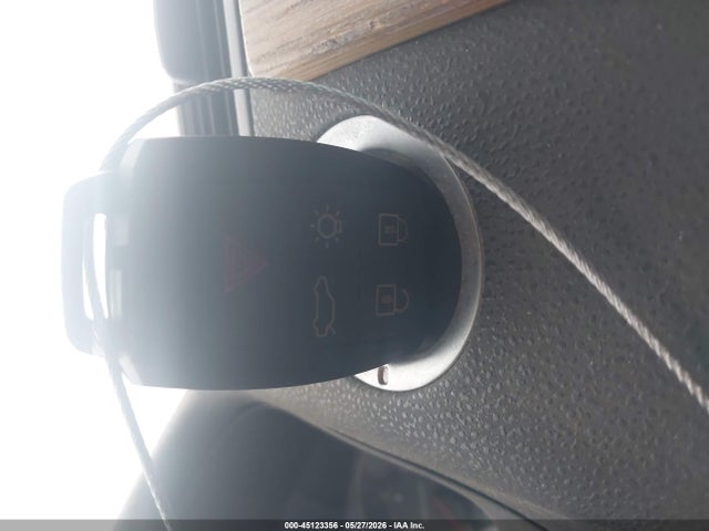 Продаж на аукціоні авто 2008 Volvo C70 T5, vin: YV1MC67218J058511, номер лоту: 45123356
