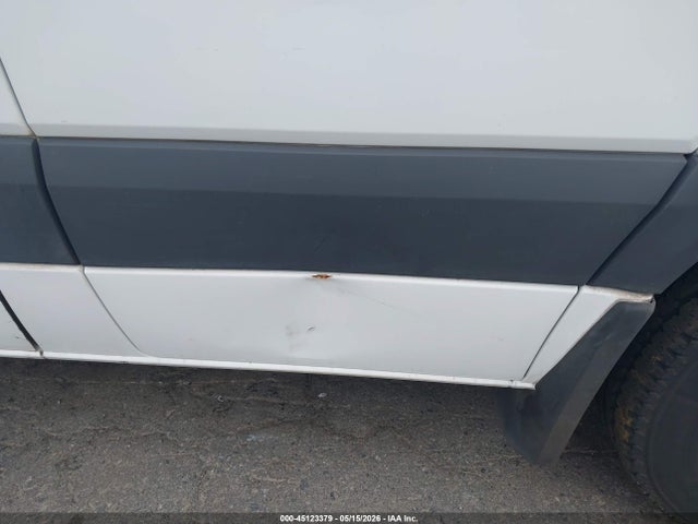 45123379 :رقم المزاد ، WD0PE745X75161894 vin ، 2007 Dodge Sprinter Van 2500 مزاد بيع