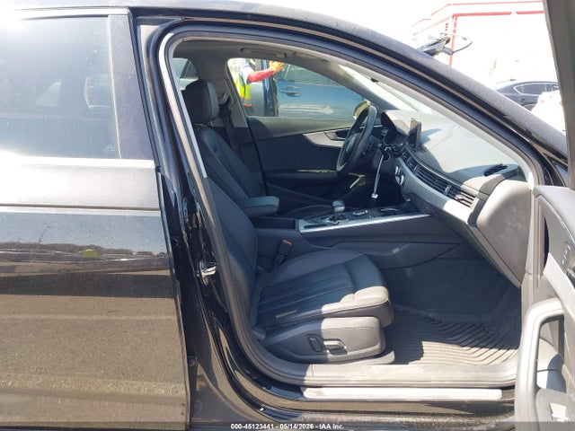 WAULMAF4XJN008075 Audi A4 2.0t Tech Ultra Premium/2.0t Ultra Premium