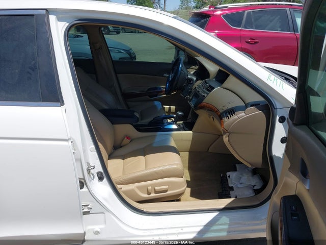 2008 Honda Accord 3.5 Ex-l მანქანა იყიდება აუქციონზე, vin: 1HGCP36818A017811, აუქციონის ნომერი: 45123449