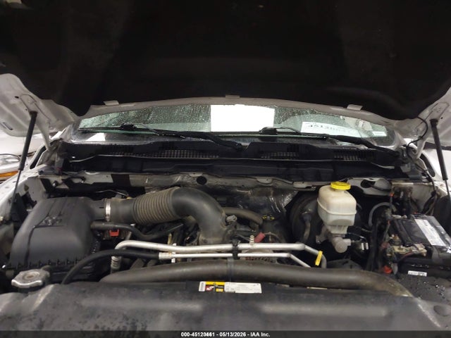 45123461 :رقم المزاد ، 3C6TR5CT3JG306698 vin ، 2018 Ram 2500 مزاد بيع