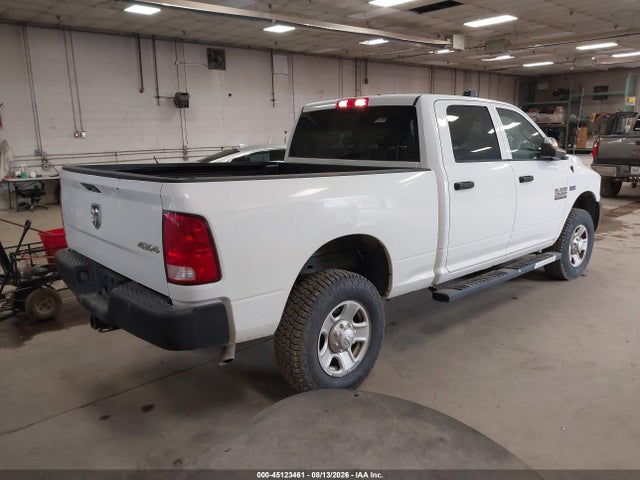 45123461 :رقم المزاد ، 3C6TR5CT3JG306698 vin ، 2018 Ram 2500 مزاد بيع