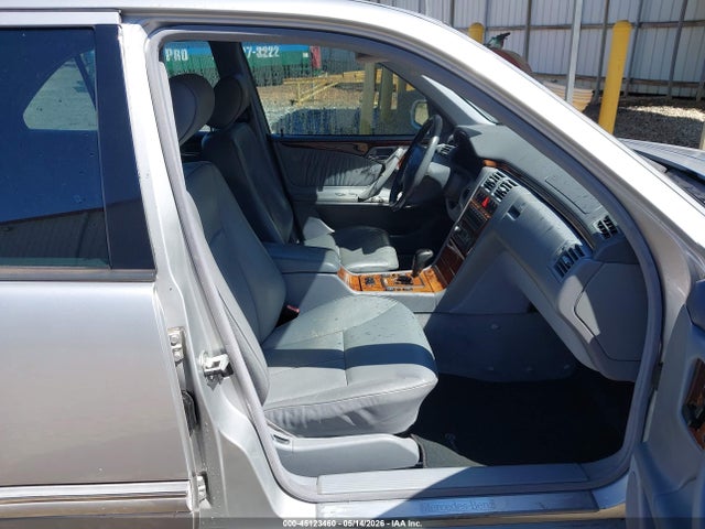 Aukcja sprzedaży 2000 Mercedes-benz E 430, vin: WDBJF70J9YA982085, numer aukcji: 45123460