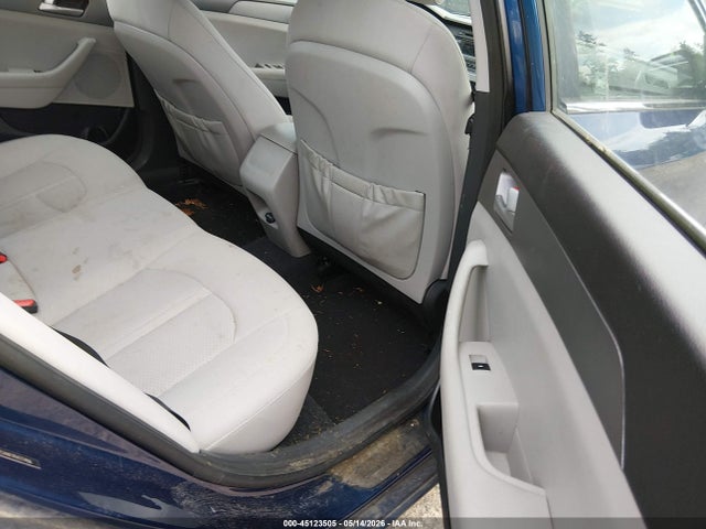 Hyundai SONATA SE 2015 5NPE24AF7FH177456 Image 8