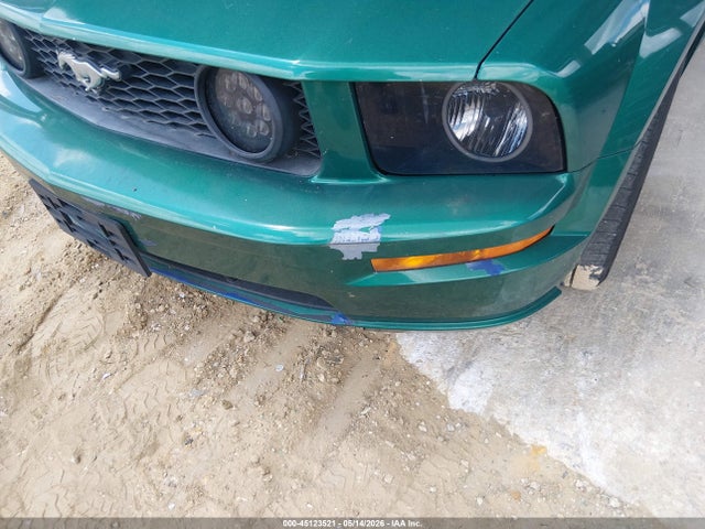 45123521 :رقم المزاد ، 1ZVHT85H755185758 vin ، 2005 Ford Mustang Gt مزاد بيع