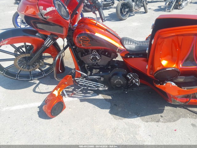 2013 Harley-davidson Fltrx Road Glide Custom მანქანა იყიდება აუქციონზე, vin: 1HD1KHM19DB657694, აუქციონის ნომერი: 45123568