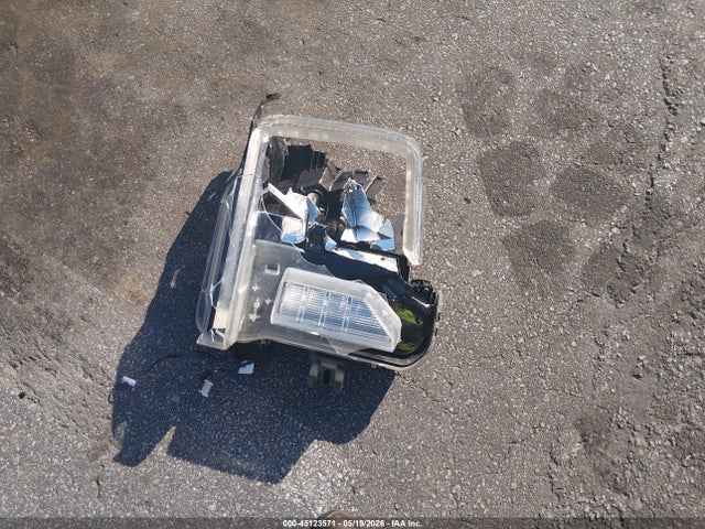 45123571 :رقم المزاد ، 1GT49PEY3MF188627 vin ، 2021 Gmc Sierra 2500hd 4wd  Standard Bed At4 مزاد بيع