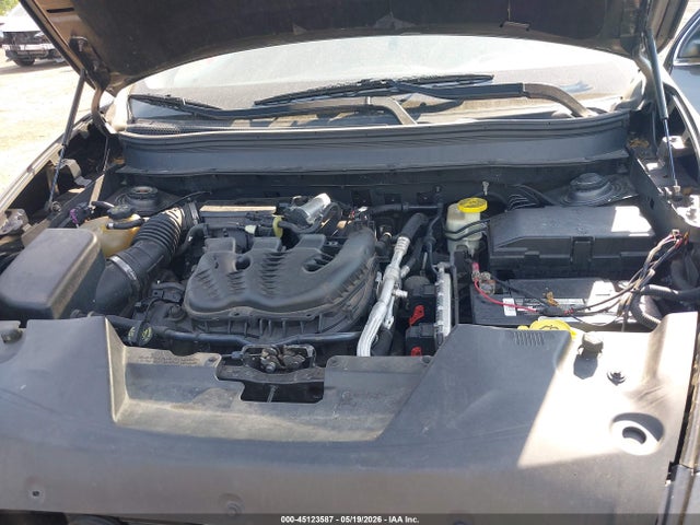 45123587 :رقم المزاد ، 1C4PJMCS8EW137918 vin ، 2014 Jeep Cherokee Latitude مزاد بيع