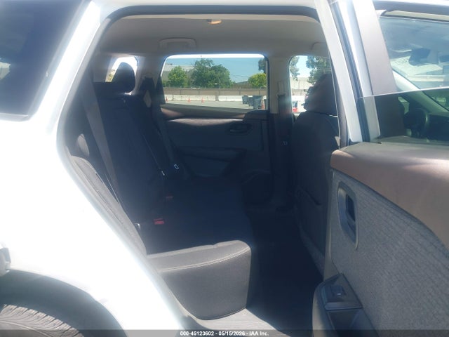 5N1BT3AB3PC795874 Nissan Rogue S Intelligent Awd