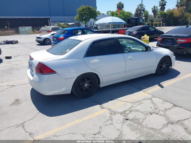 45123608 :رقم المزاد ، 1HGCM56836A147252 vin ، 2006 Honda Accord 2.4 Ex مزاد بيع