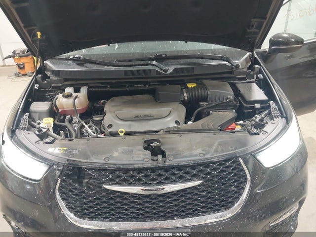 Продаж на аукціоні авто 2023 Chrysler Pacifica Touring L, vin: 2C4RC1BG4PR596793, номер лоту: 45123617