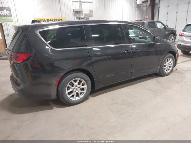 Продаж на аукціоні авто 2023 Chrysler Pacifica Touring L, vin: 2C4RC1BG4PR596793, номер лоту: 45123617