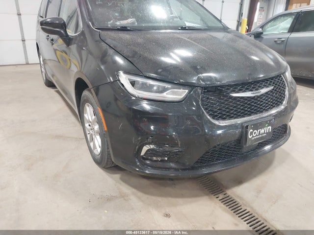 Продаж на аукціоні авто 2023 Chrysler Pacifica Touring L, vin: 2C4RC1BG4PR596793, номер лоту: 45123617