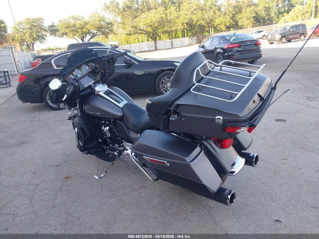 1HD1KED18HB663376 Harley-Davidson Flhtk Ultra Limited